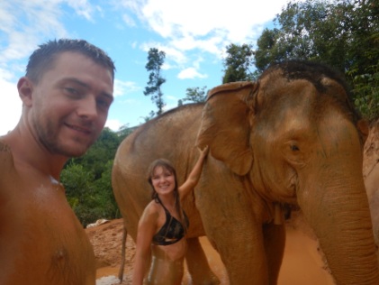 Petit bain de boue avec les copains, Jungle Elephant Sanctuary, Chiang Mai